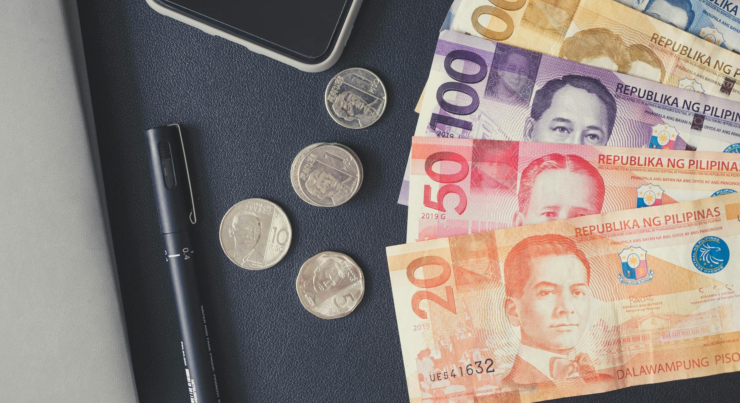 Filipino Budgeting Cash